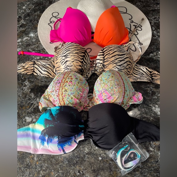 Lot of four Victorias Secret bikini tops all 36C, tops only - Picture 1 of 11